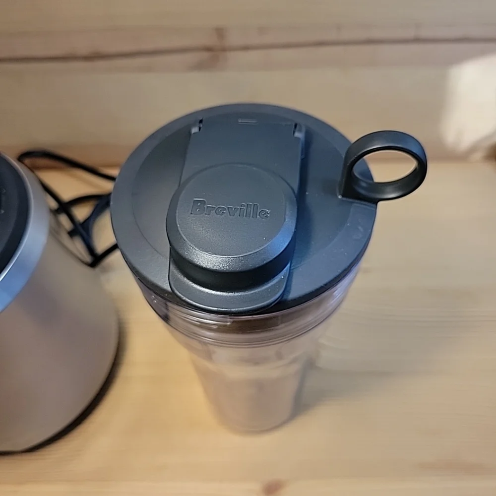Breville Boss To Go Personal Blender BPB610 - Picture 9 of 10